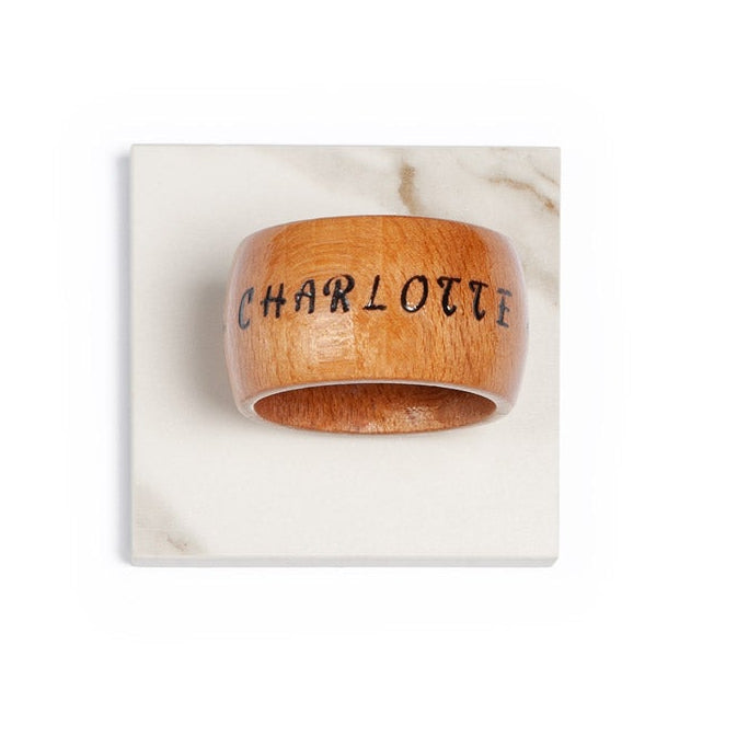 Rond de serviette gravé dans nos ateliers de Quimper - Les céramiques de Cornouaille